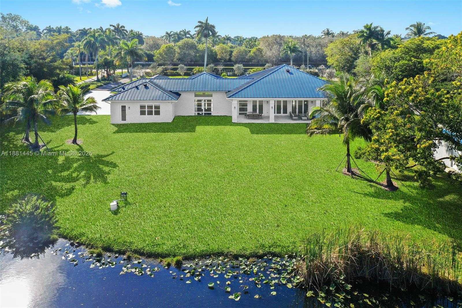 Small Image of 2400 SOUTH WEST 112TH AVE, Davie Number 49