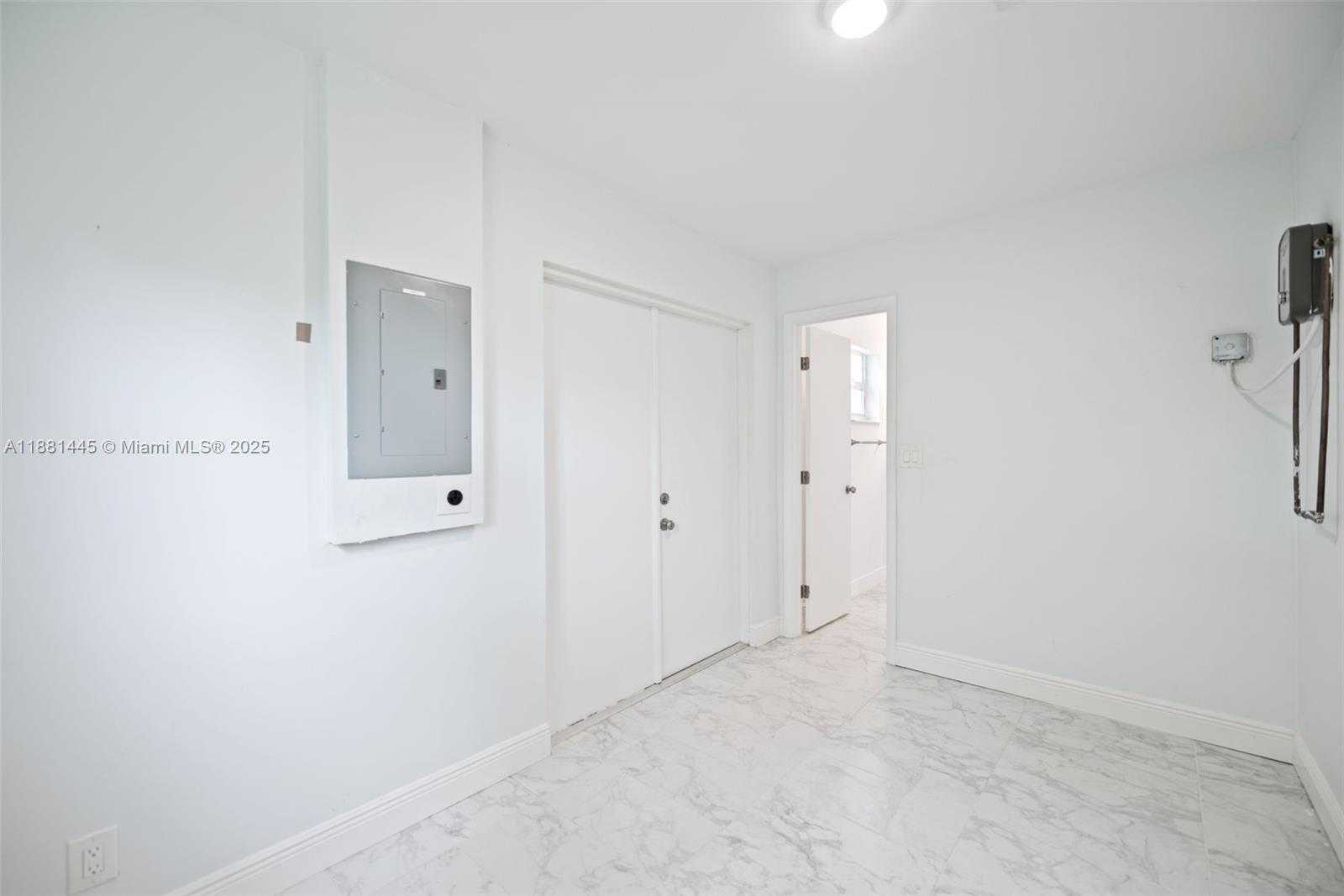 Small Image of 2400 SOUTH WEST 112TH AVE, Davie Number 60