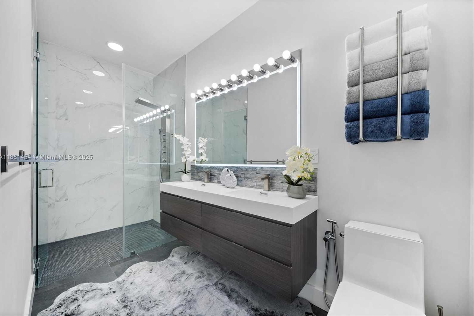 Small Image of 1155 TYLER ST, Hollywood Number 18