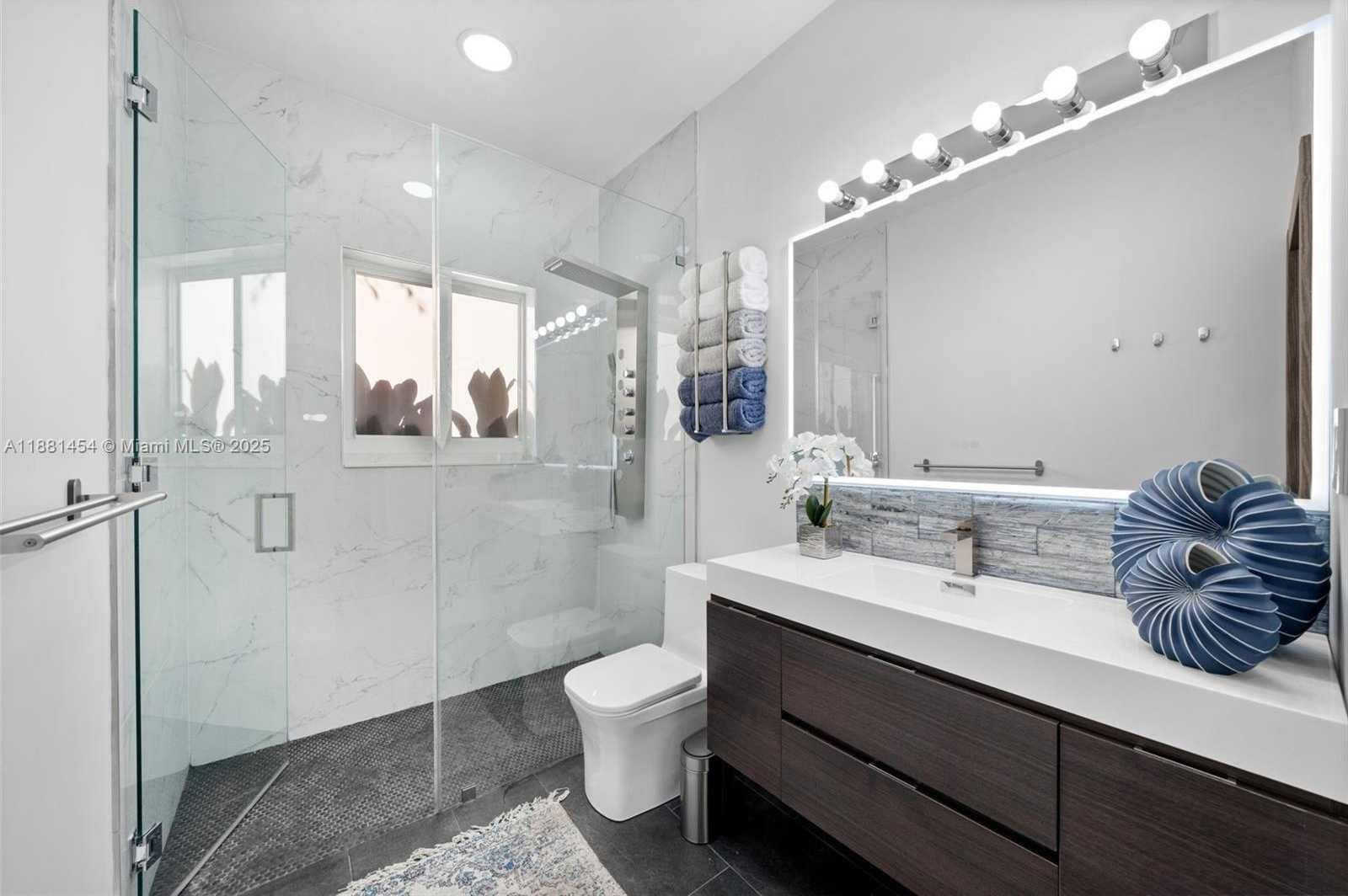Small Image of 1155 TYLER ST, Hollywood Number 20