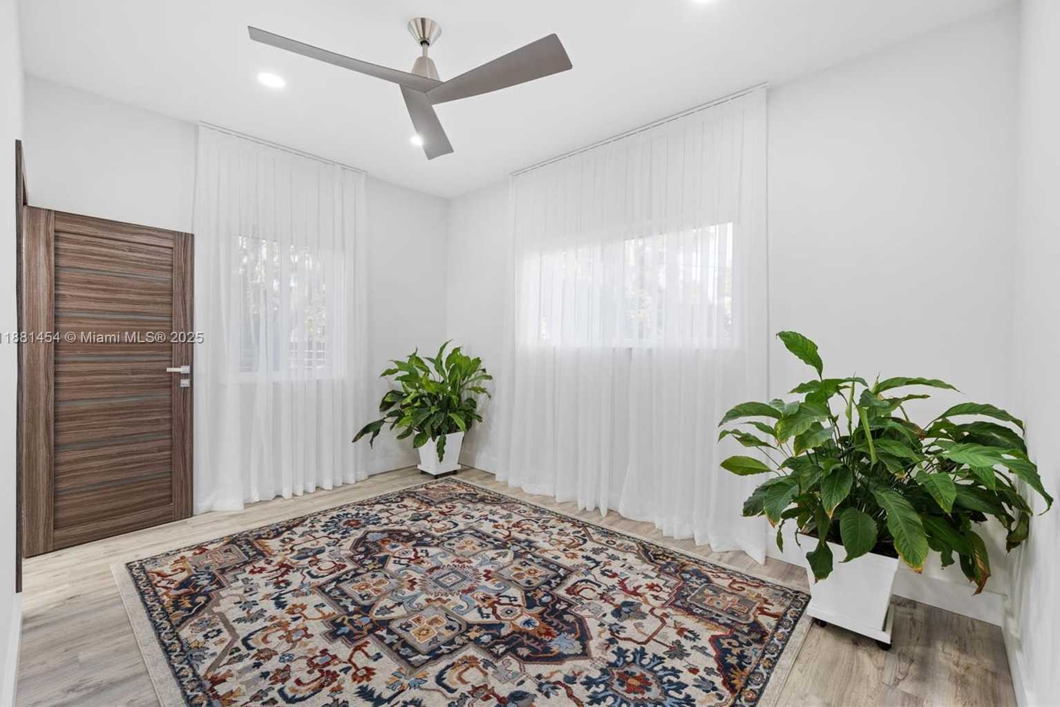 Small Image of 1155 TYLER ST, Hollywood Number 9