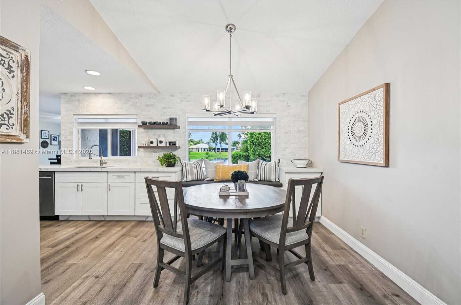 Small Image of 5610 WINDOVER WAY, Davie Number 11