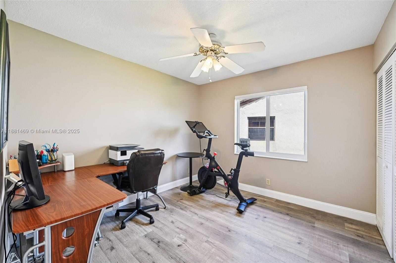 Small Image of 5610 WINDOVER WAY, Davie Number 24