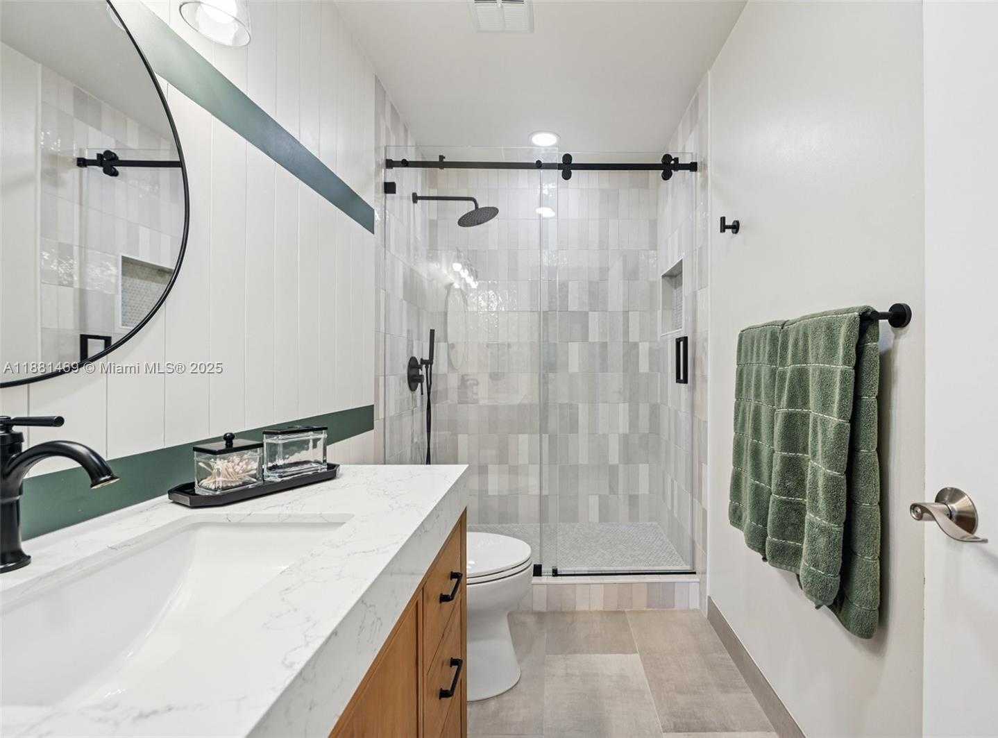 Small Image of 5610 WINDOVER WAY, Davie Number 26