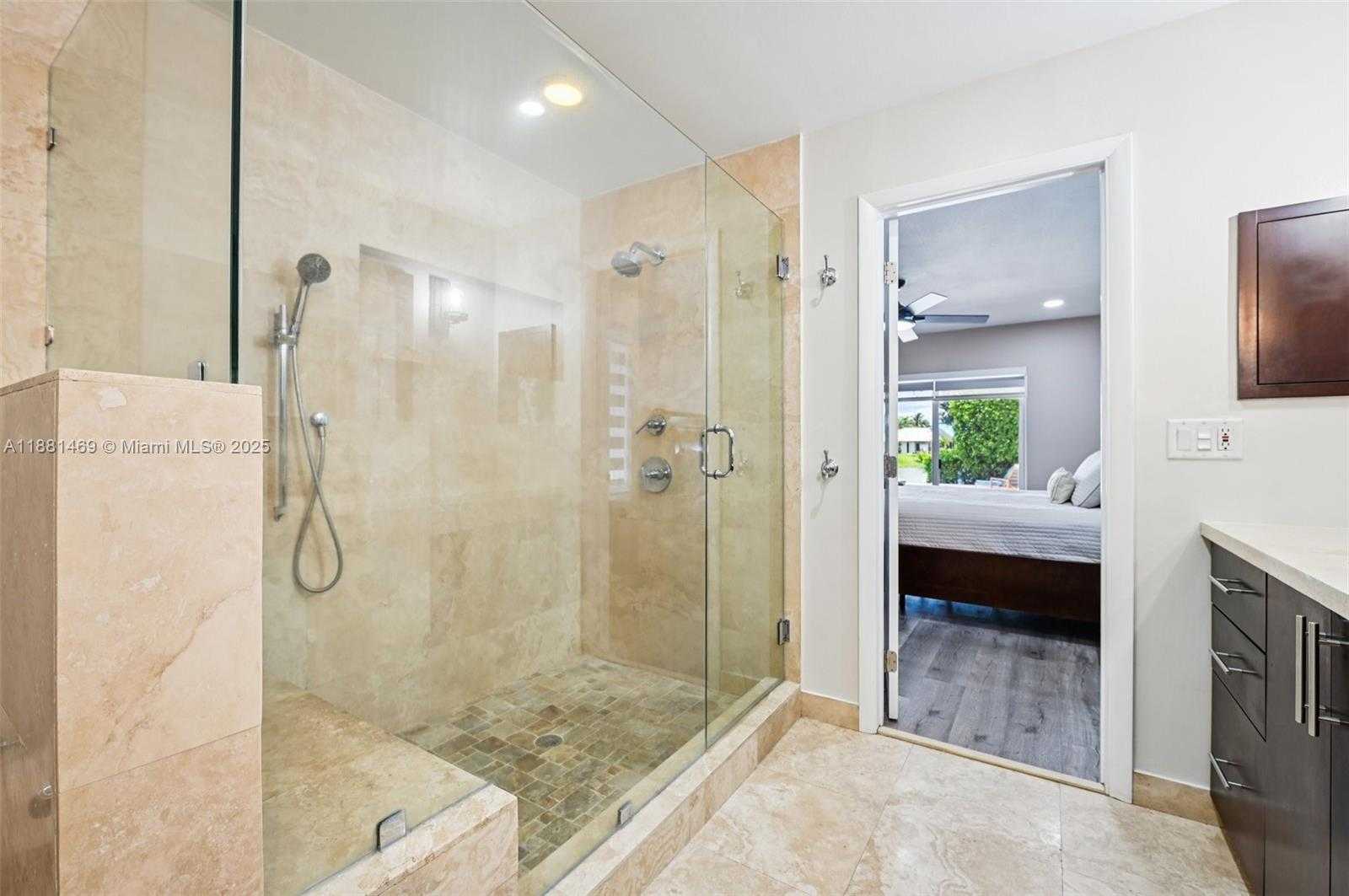 Small Image of 5610 WINDOVER WAY, Davie Number 37