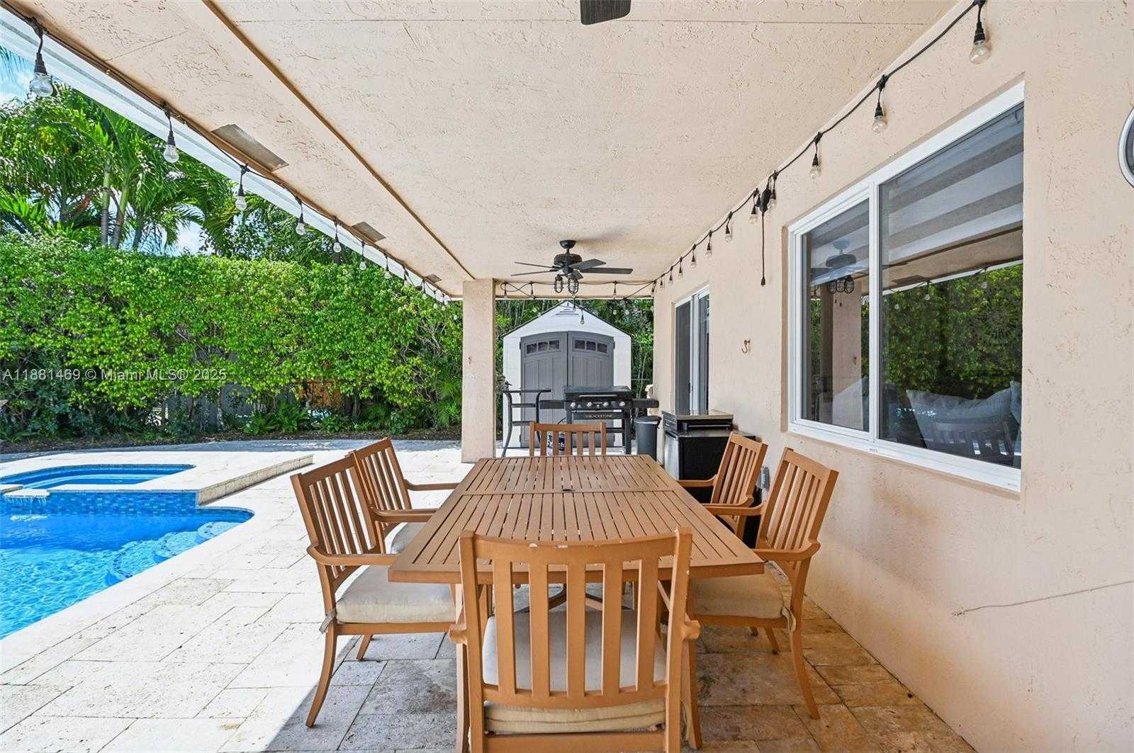 Small Image of 5610 WINDOVER WAY, Davie Number 41