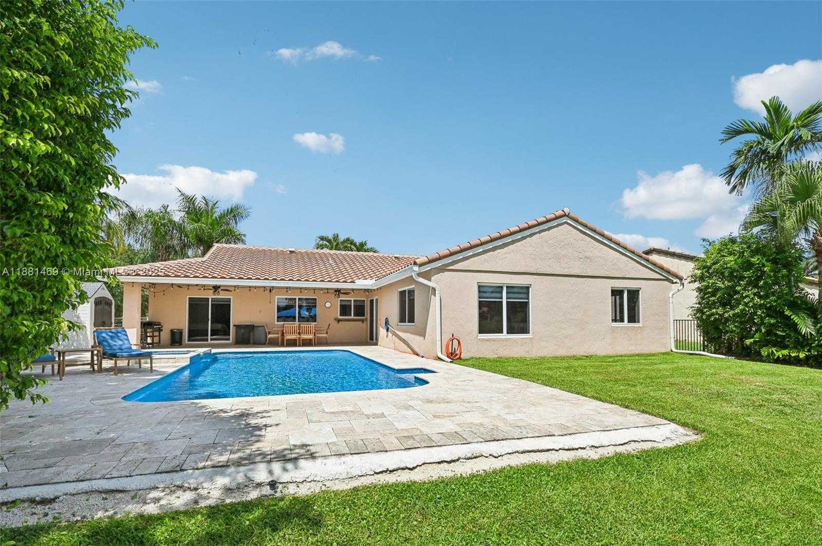 Small Image of 5610 WINDOVER WAY, Davie Number 47