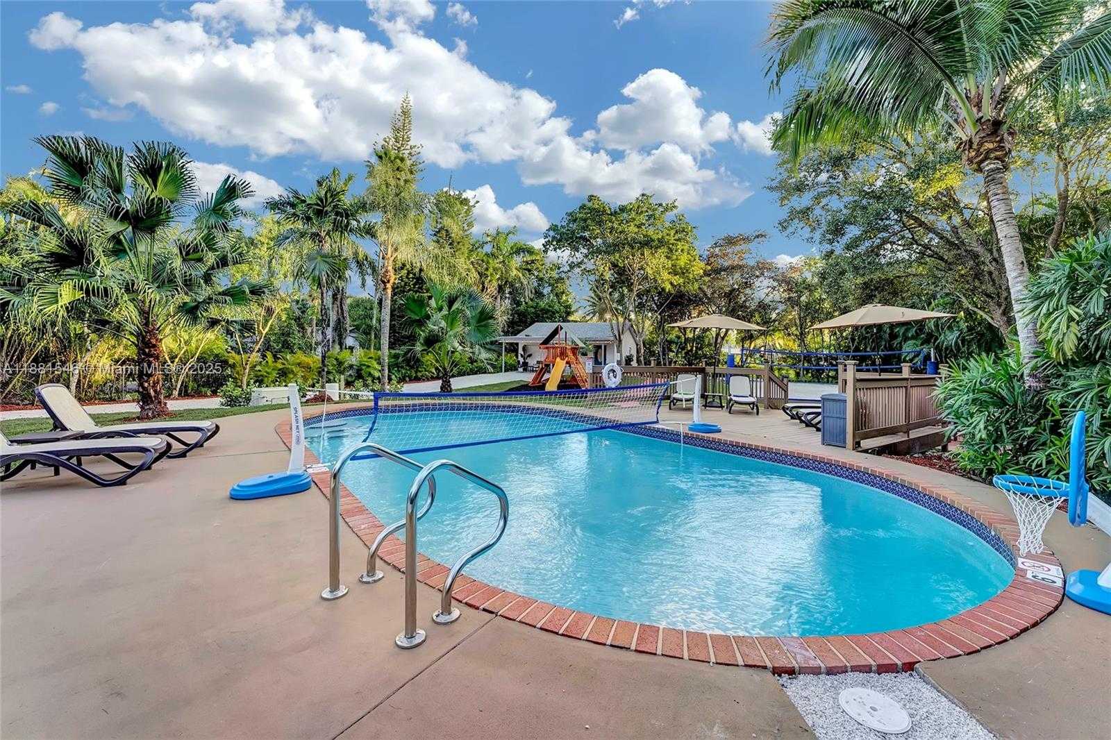 Small Image of 14330 SOUTH WEST 20TH ST, Davie Number 18
