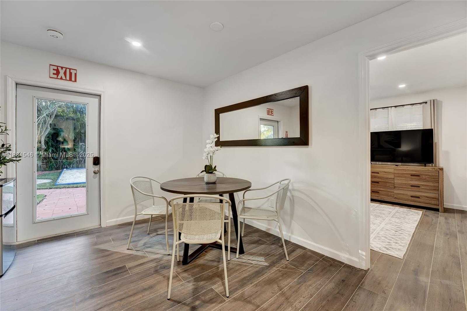Small Image of 14330 SOUTH WEST 20TH ST, Davie Number 44