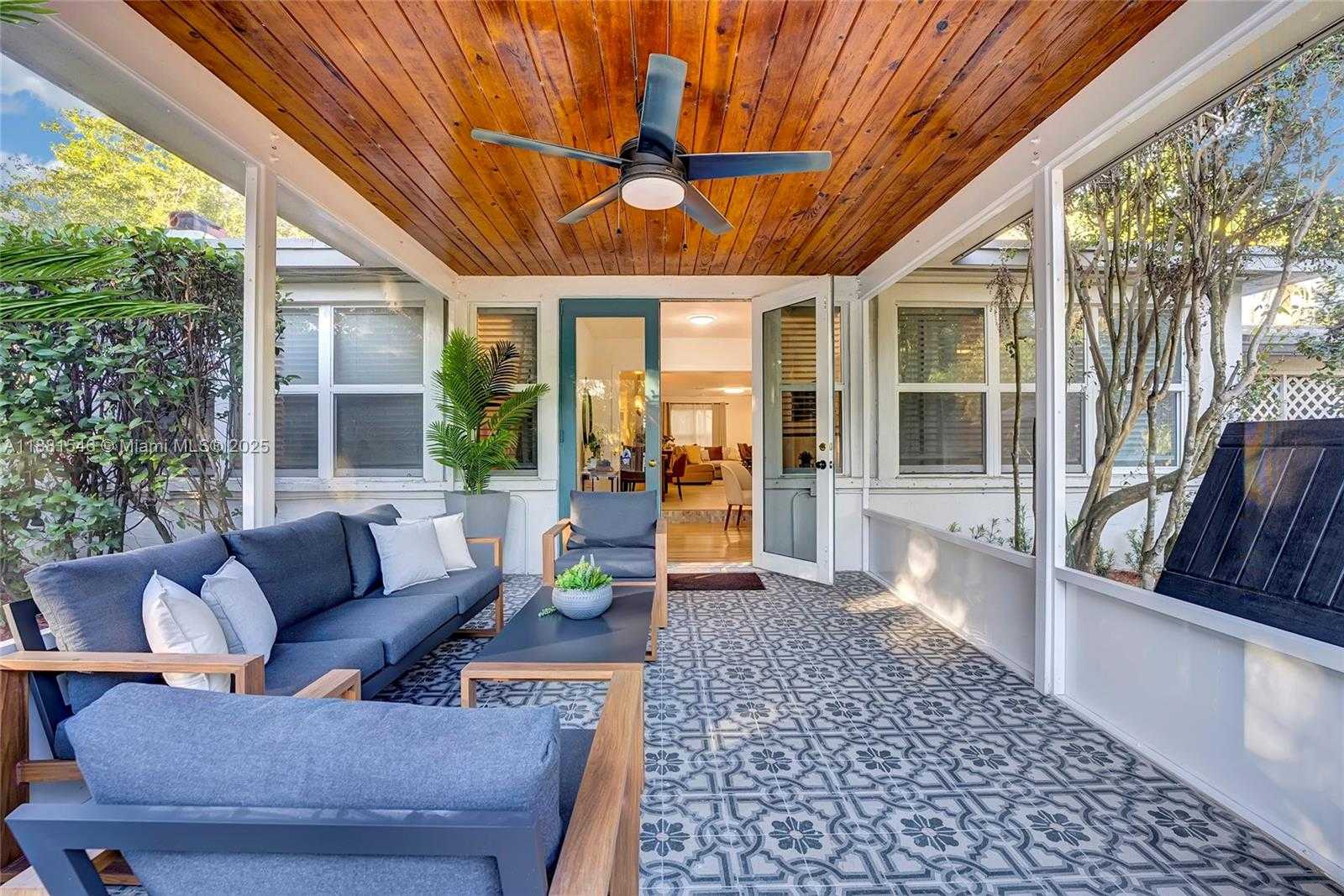 Small Image of 14330 SOUTH WEST 20TH ST, Davie Number 46