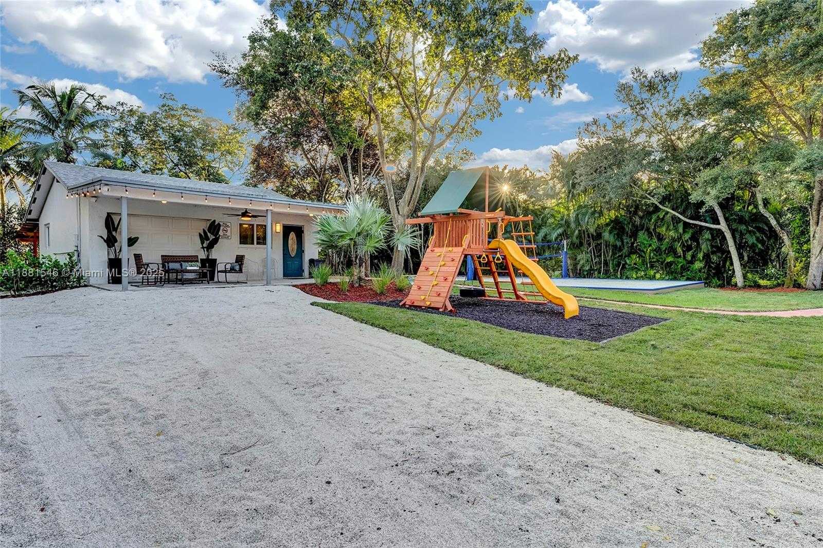 Small Image of 14330 SOUTH WEST 20TH ST, Davie Number 62