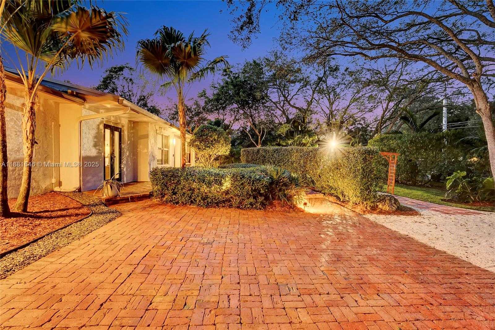 Small Image of 14330 SOUTH WEST 20TH ST, Davie Number 72