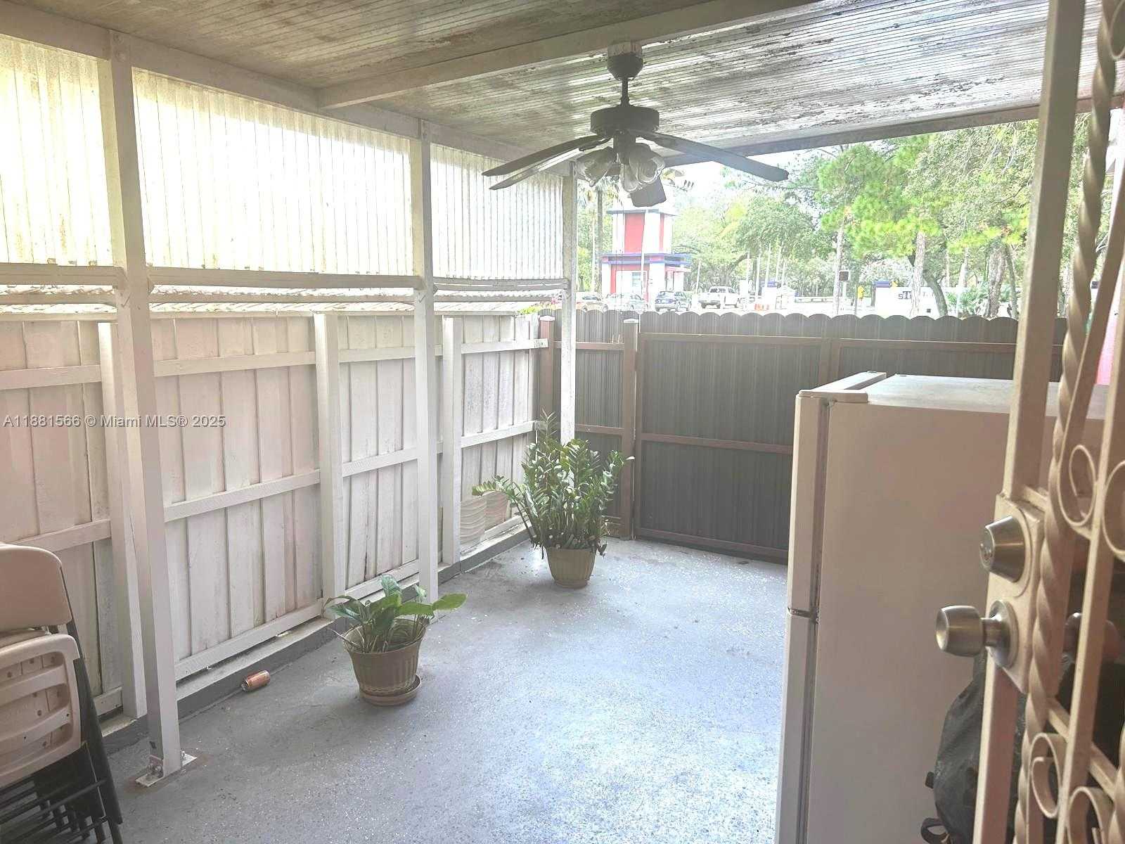 Small Image of 16350 NORTH WEST 37TH AVE, Miami Gardens Number 19