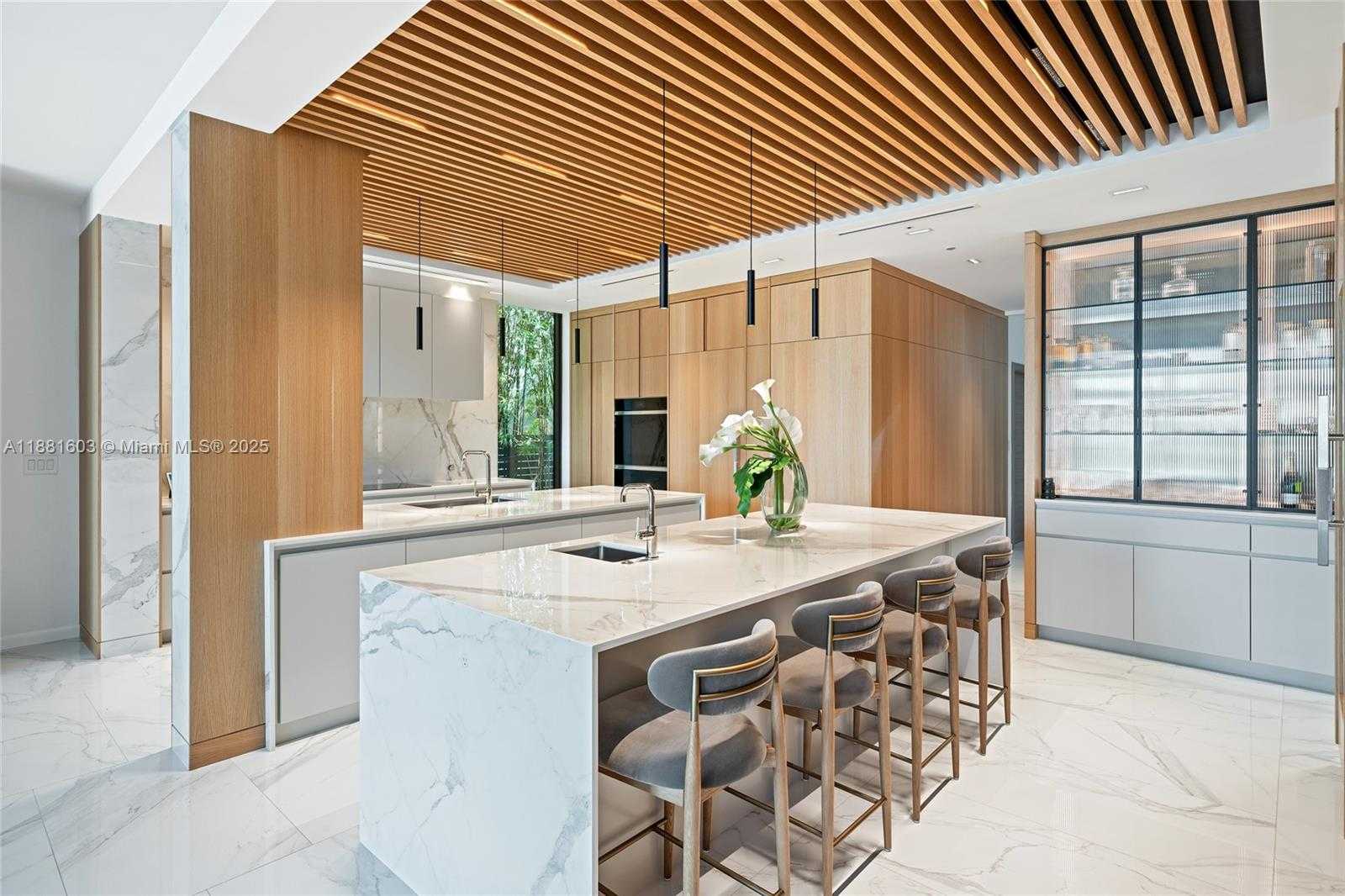 Small Image of 4510 PRAIRIE AVE, Miami Beach Number 14
