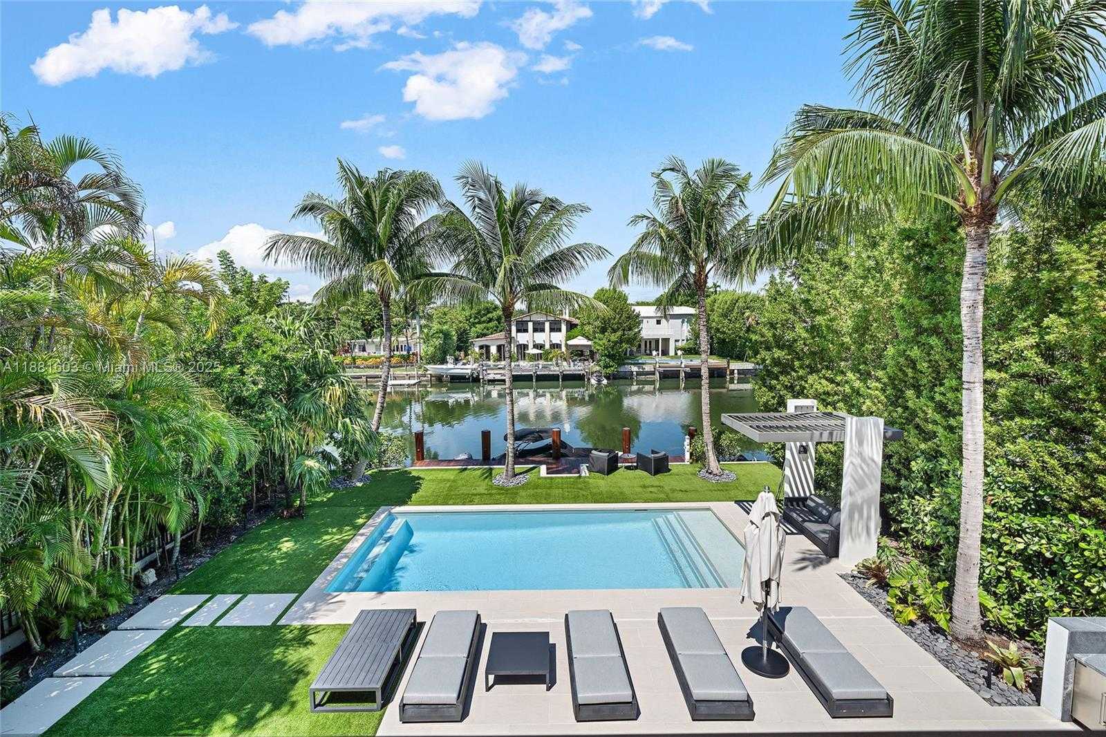 Small Image of 4510 PRAIRIE AVE, Miami Beach Number 24