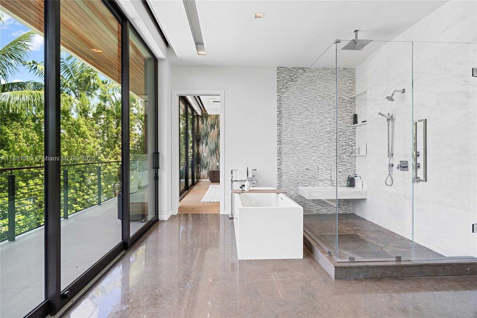 Small Image of 4510 PRAIRIE AVE, Miami Beach Number 34