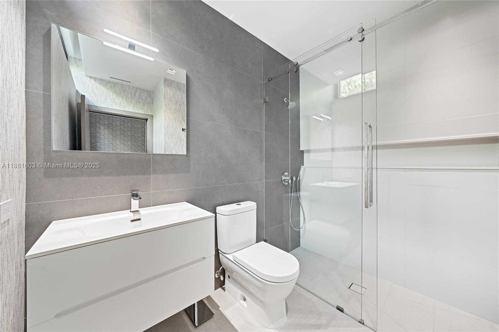 Small Image of 4510 PRAIRIE AVE, Miami Beach Number 48