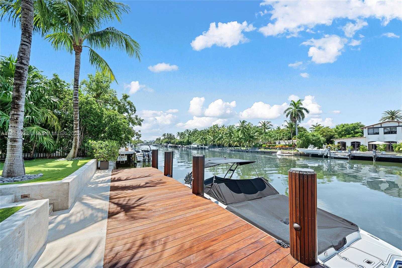 Small Image of 4510 PRAIRIE AVE, Miami Beach Number 5