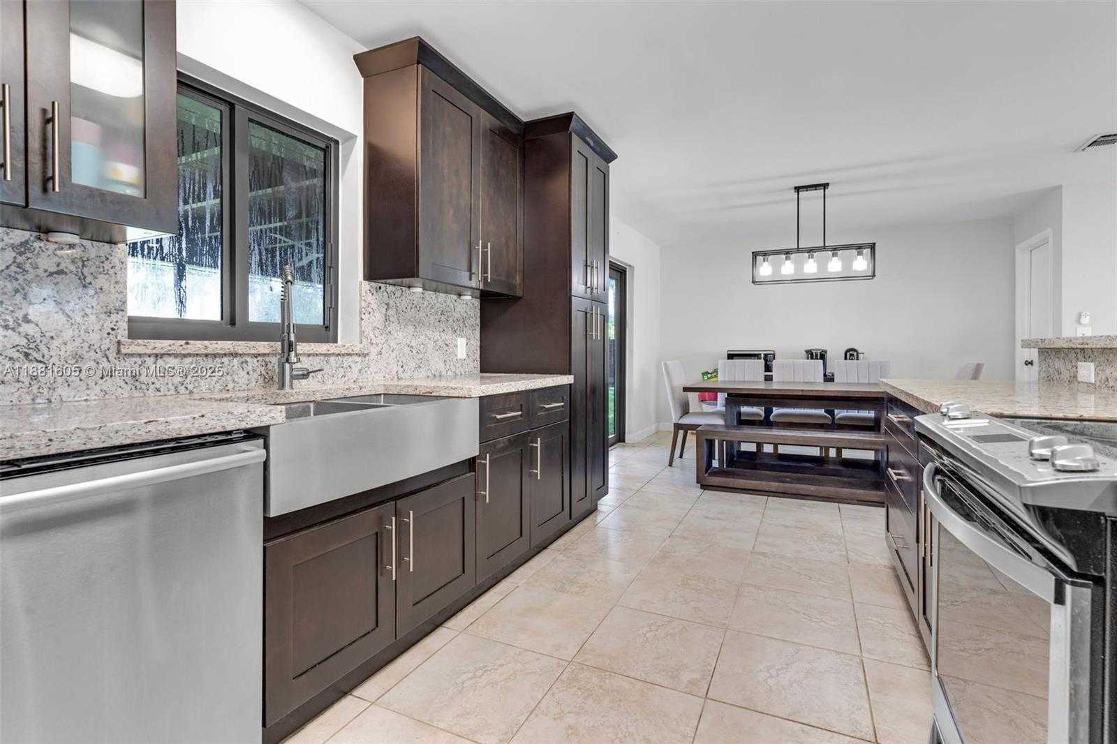 Small Image of 407 NORTH WEST 18TH ST, Homestead Number 11