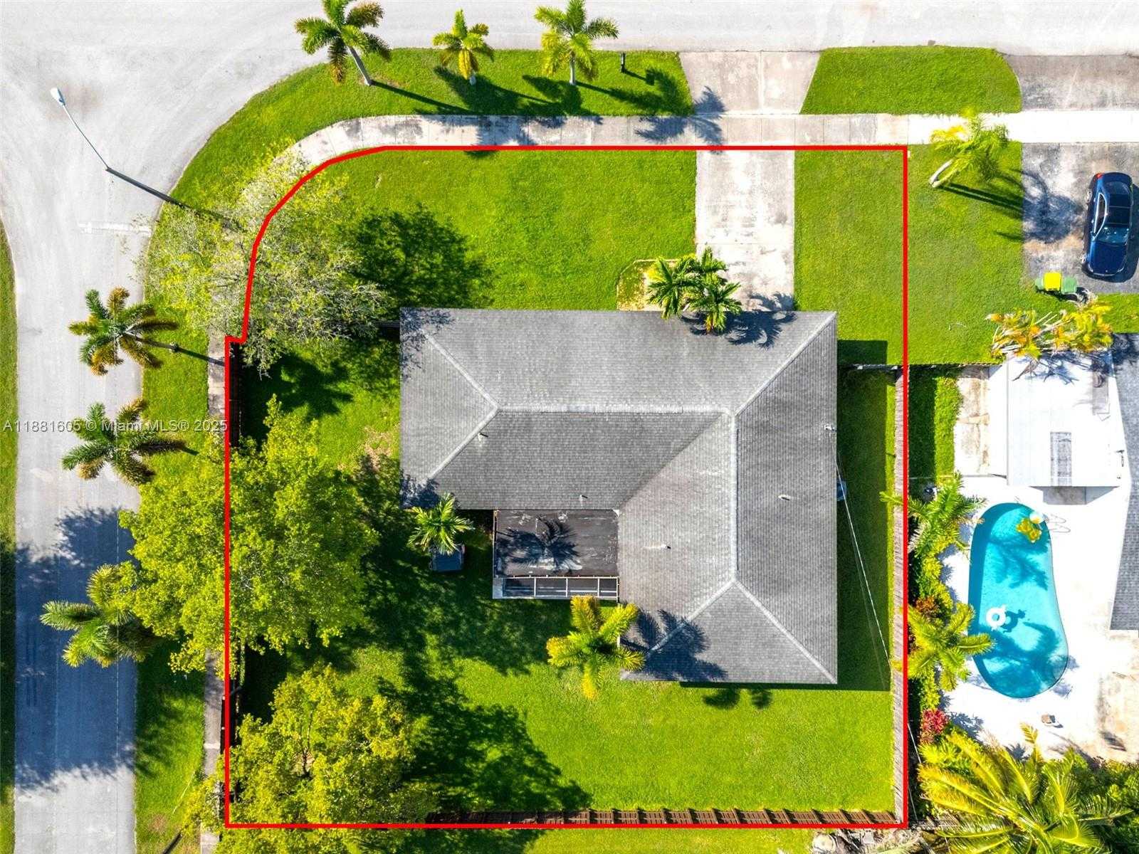 Small Image of 407 NORTH WEST 18TH ST, Homestead Number 2