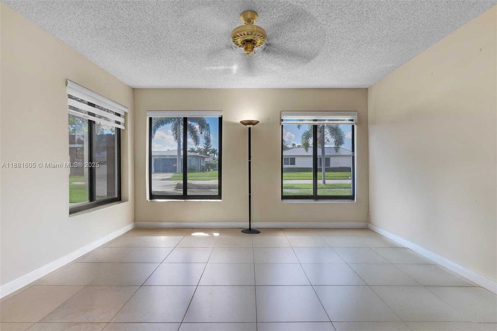 Small Image of 407 NORTH WEST 18TH ST, Homestead Number 21
