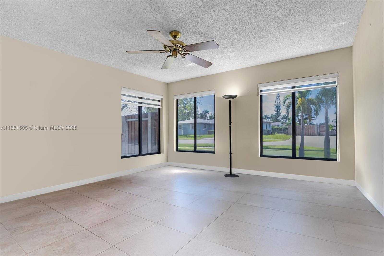 Small Image of 407 NORTH WEST 18TH ST, Homestead Number 22