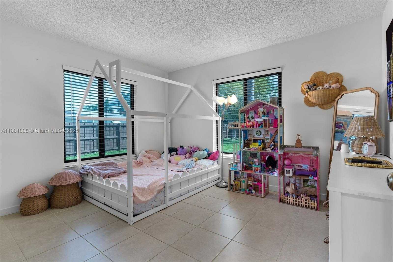 Small Image of 407 NORTH WEST 18TH ST, Homestead Number 34