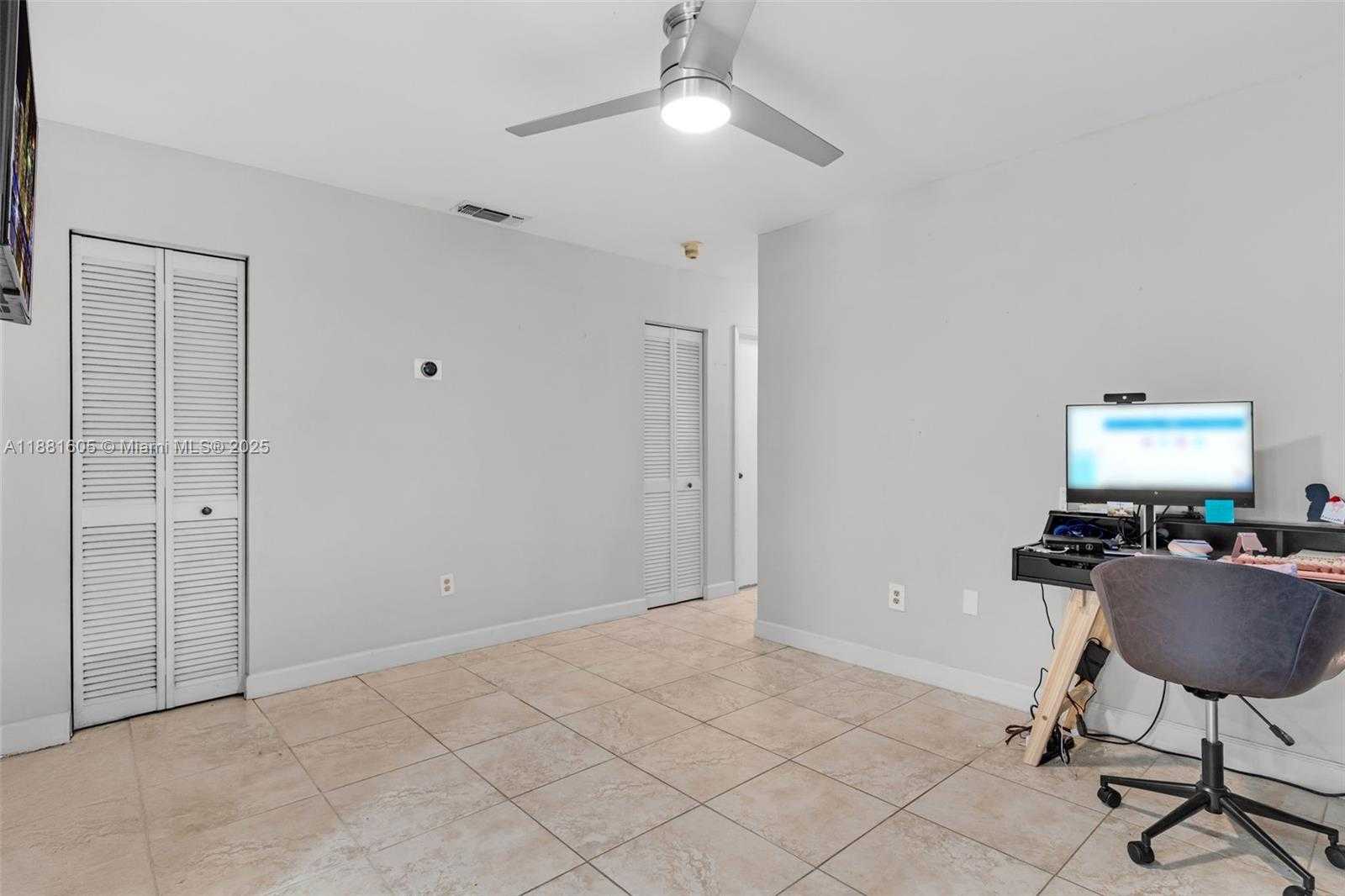 Small Image of 407 NORTH WEST 18TH ST, Homestead Number 37