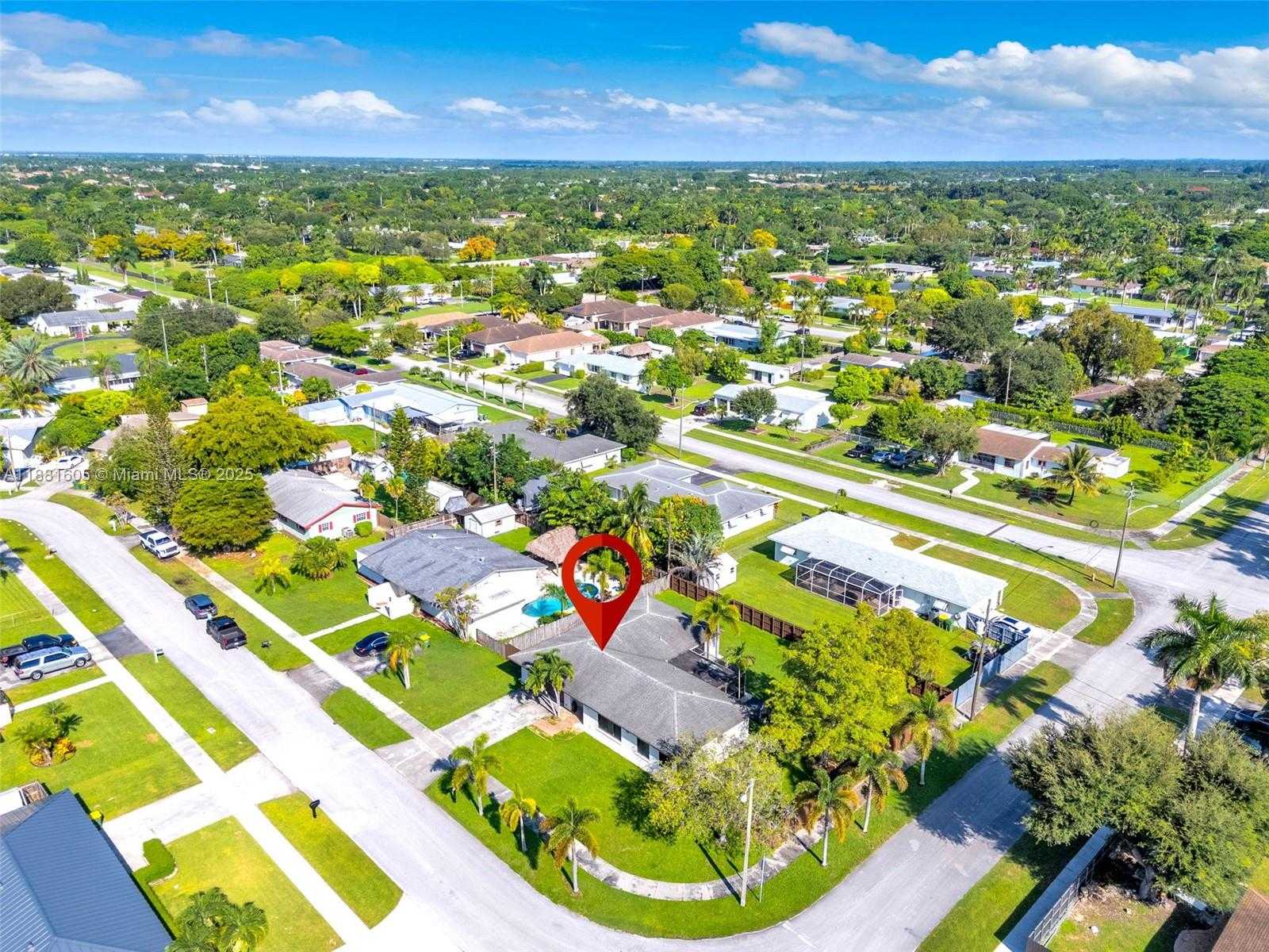 Small Image of 407 NORTH WEST 18TH ST, Homestead Number 44