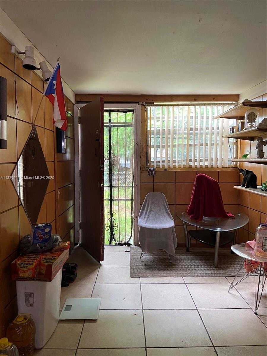 Small Image of 1305 DUNAD AVE, Opa-Locka Number 10