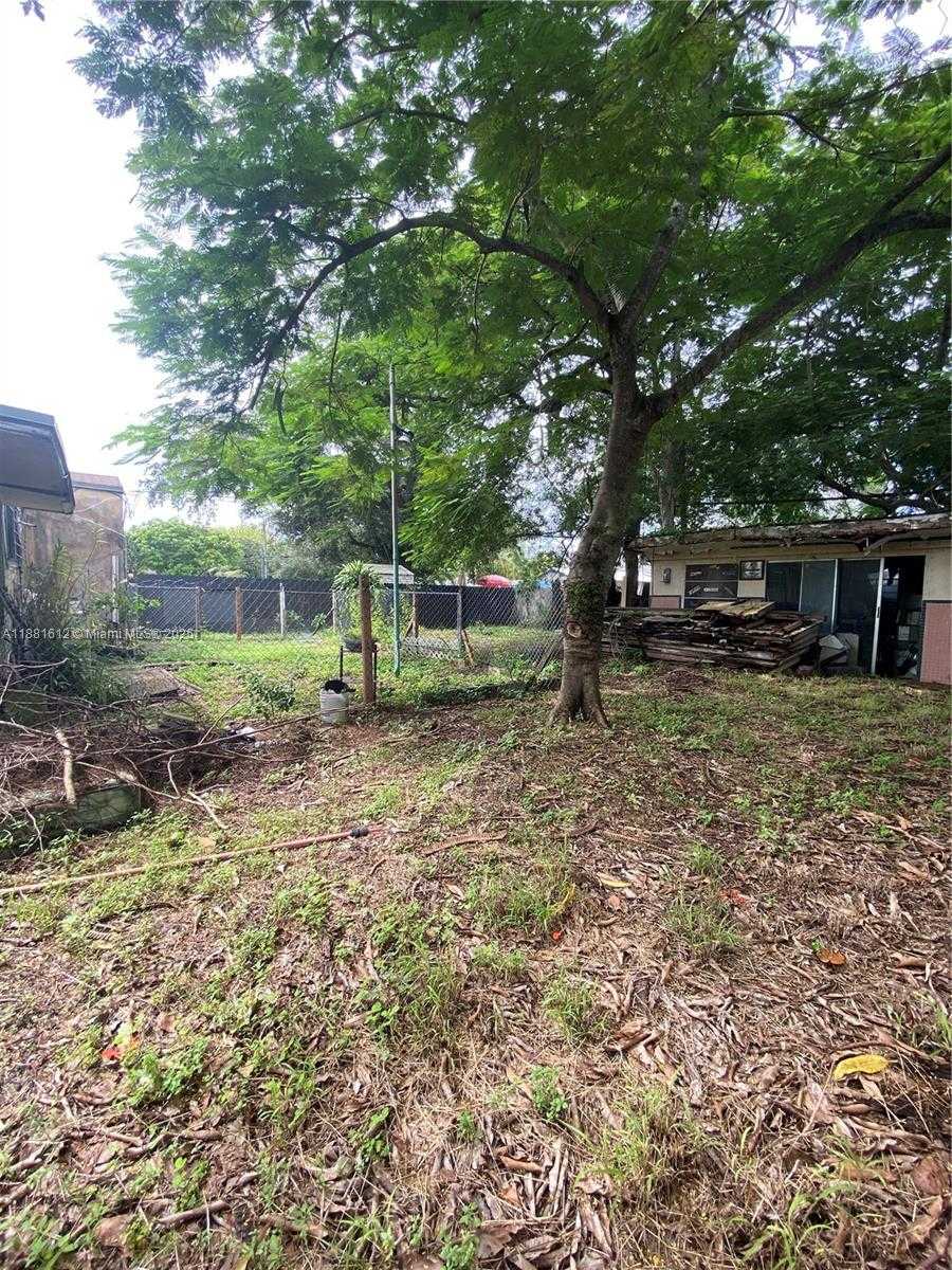 Small Image of 1305 DUNAD AVE, Opa-Locka Number 19