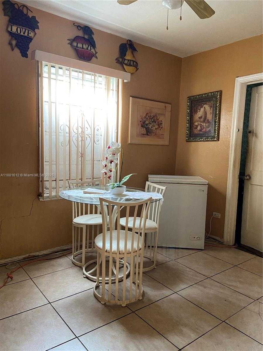 Small Image of 1305 DUNAD AVE, Opa-Locka Number 8