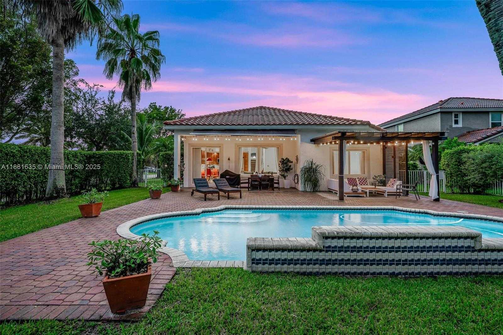 Small Image of 1601 NORTH WEST 143RD TER, Pembroke Pines Number 26