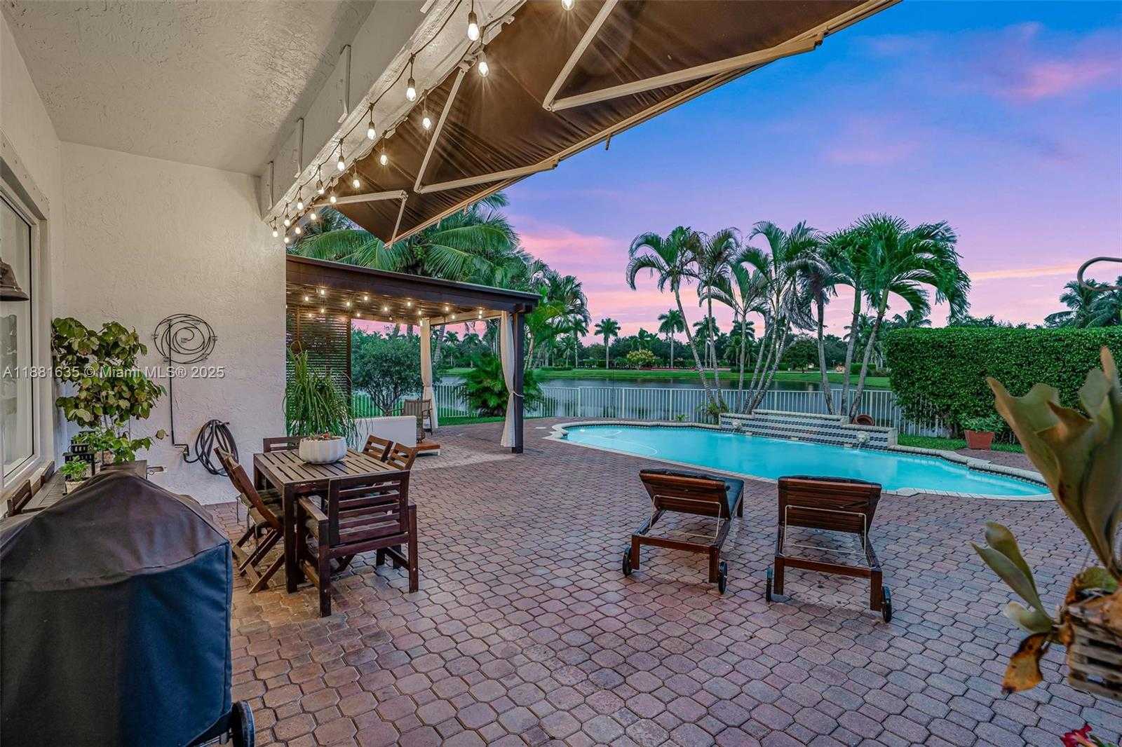 Small Image of 1601 NORTH WEST 143RD TER, Pembroke Pines Number 27