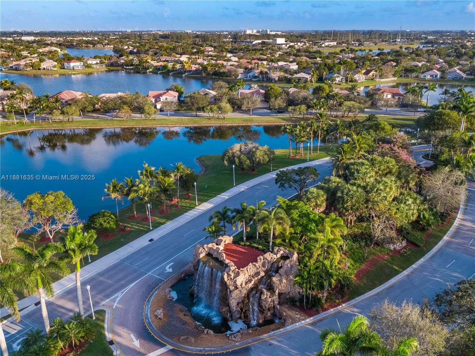 Small Image of 1601 NORTH WEST 143RD TER, Pembroke Pines Number 43