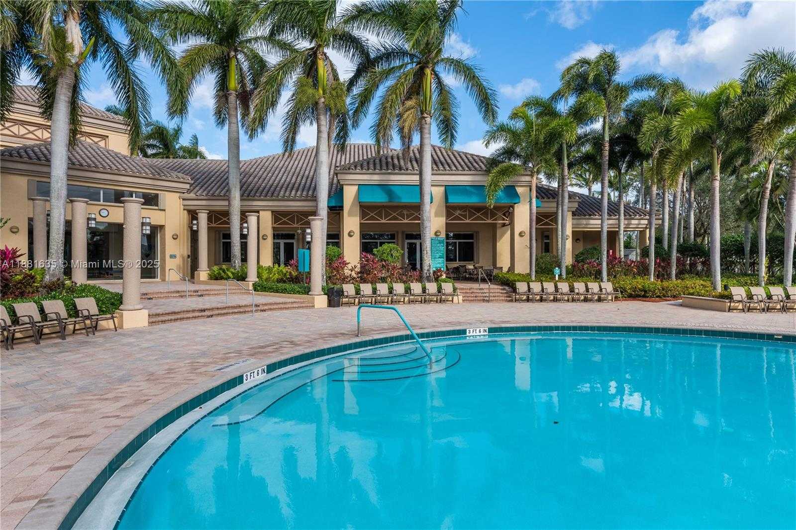 Small Image of 1601 NORTH WEST 143RD TER, Pembroke Pines Number 50