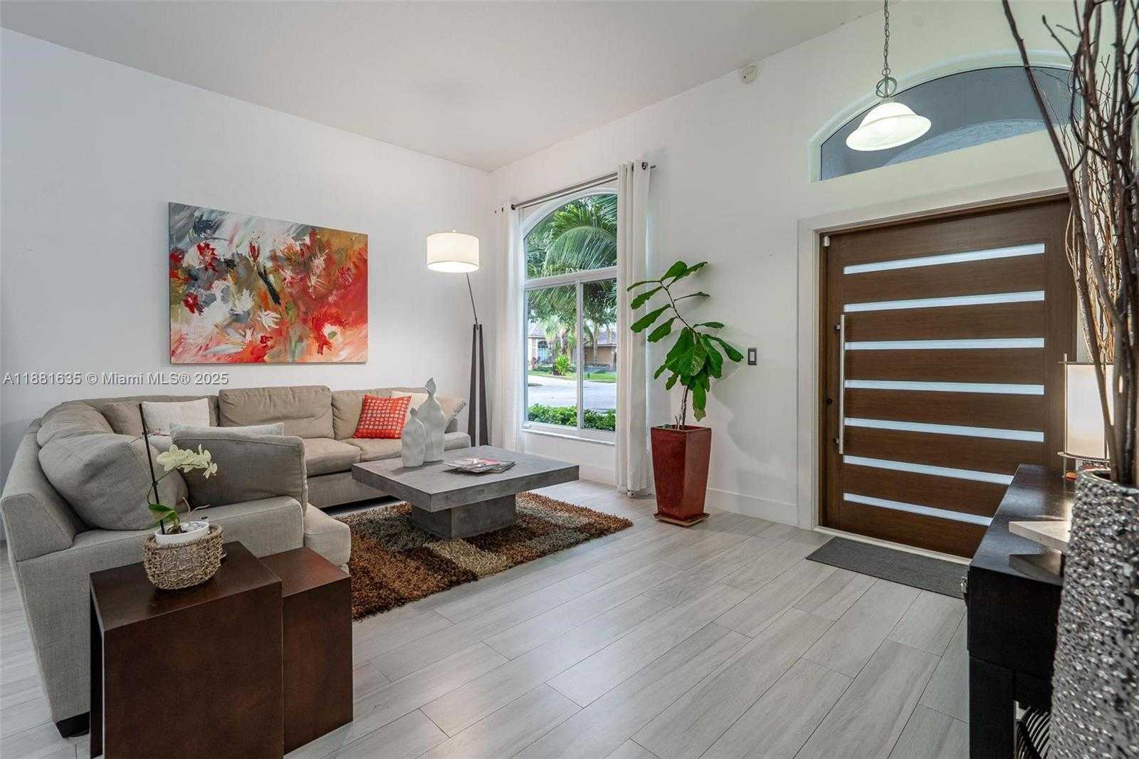 Small Image of 1601 NORTH WEST 143RD TER, Pembroke Pines Number 6