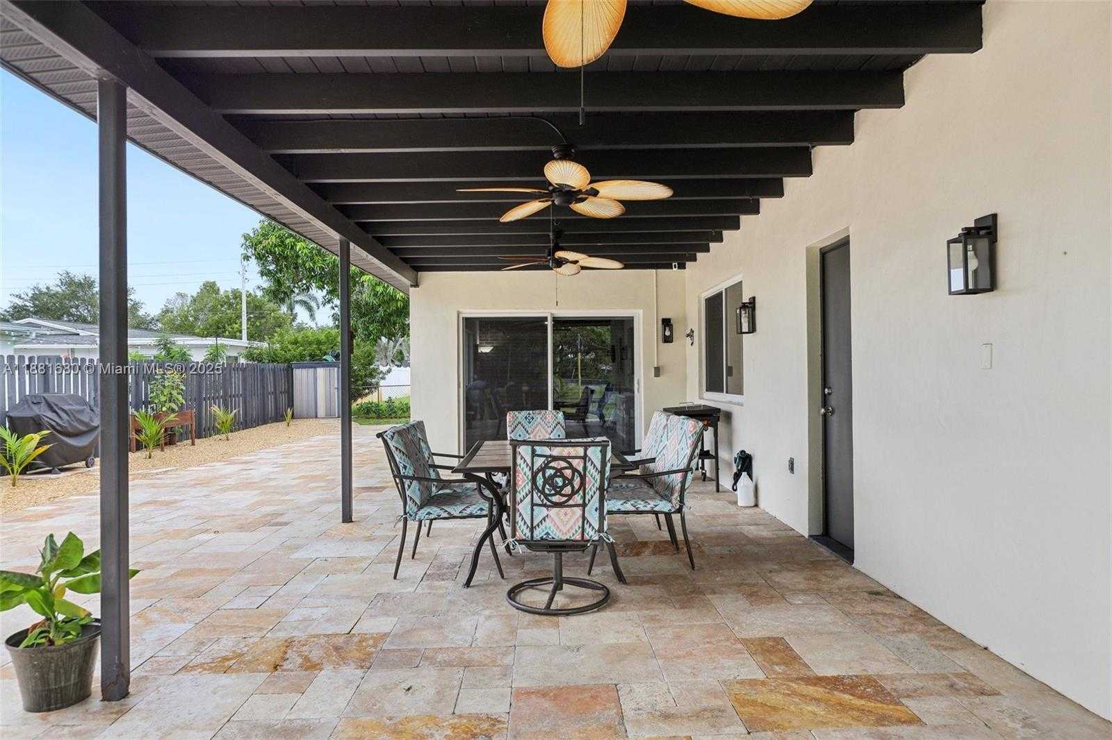 Small Image of 2300 NORTH WEST 114TH AVE, Pembroke Pines Number 40