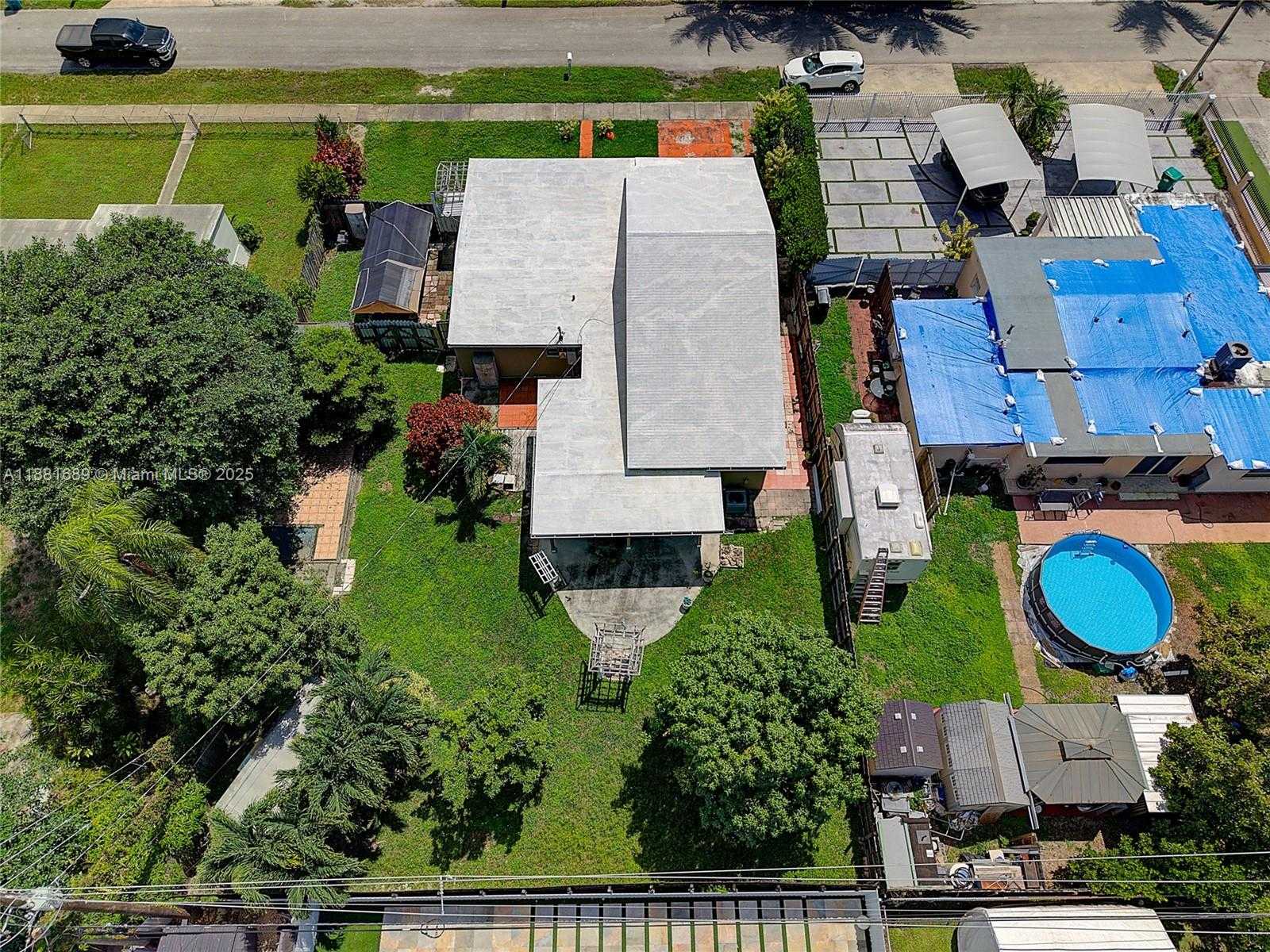 Small Image of 10031 SOUTH WEST 46TH ST, Miami Number 13