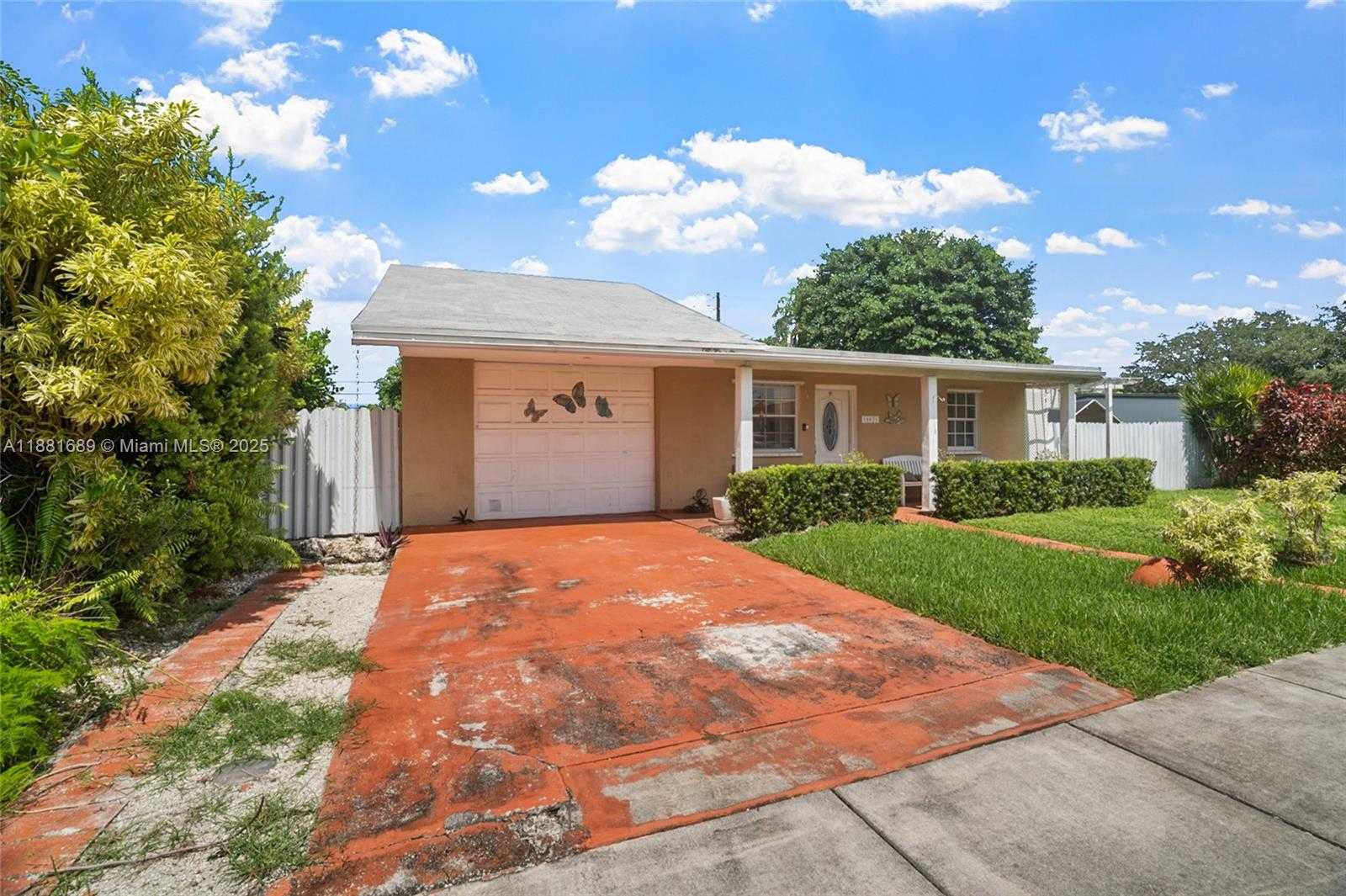 Small Image of 10031 SOUTH WEST 46TH ST, Miami Number 16