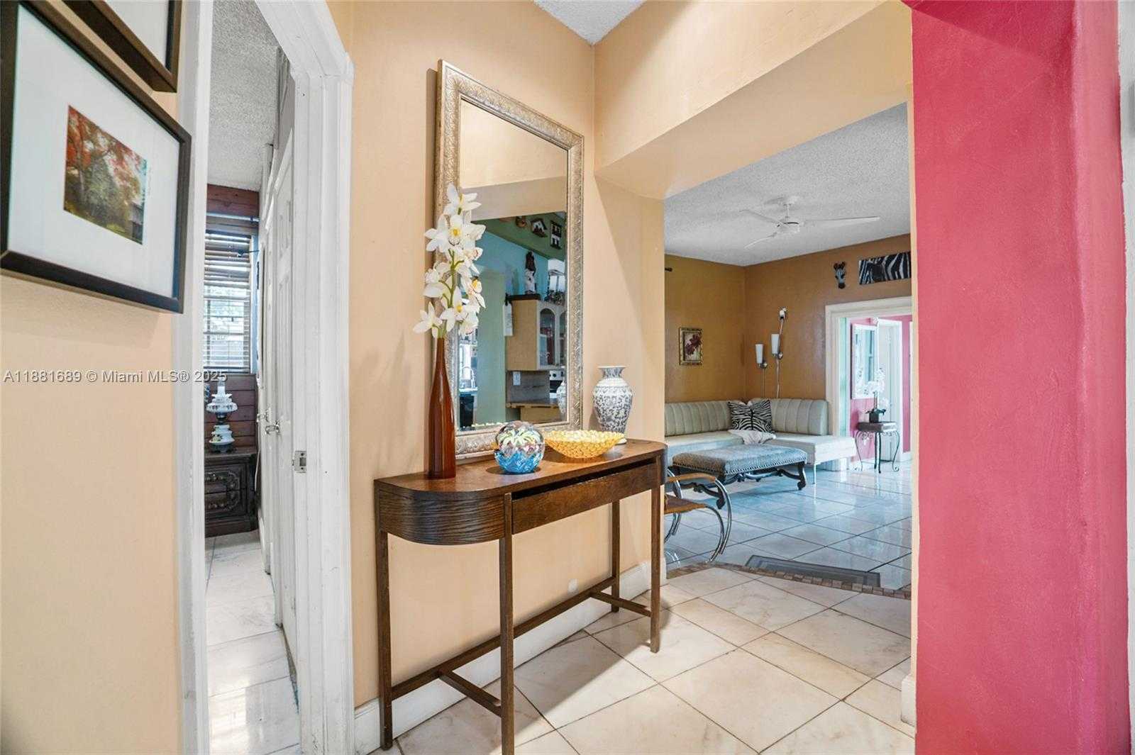 Small Image of 10031 SOUTH WEST 46TH ST, Miami Number 21