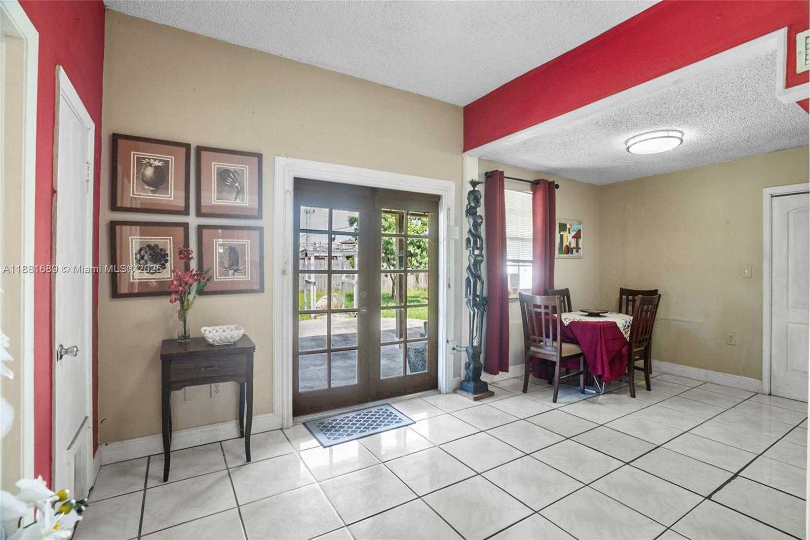 Small Image of 10031 SOUTH WEST 46TH ST, Miami Number 32