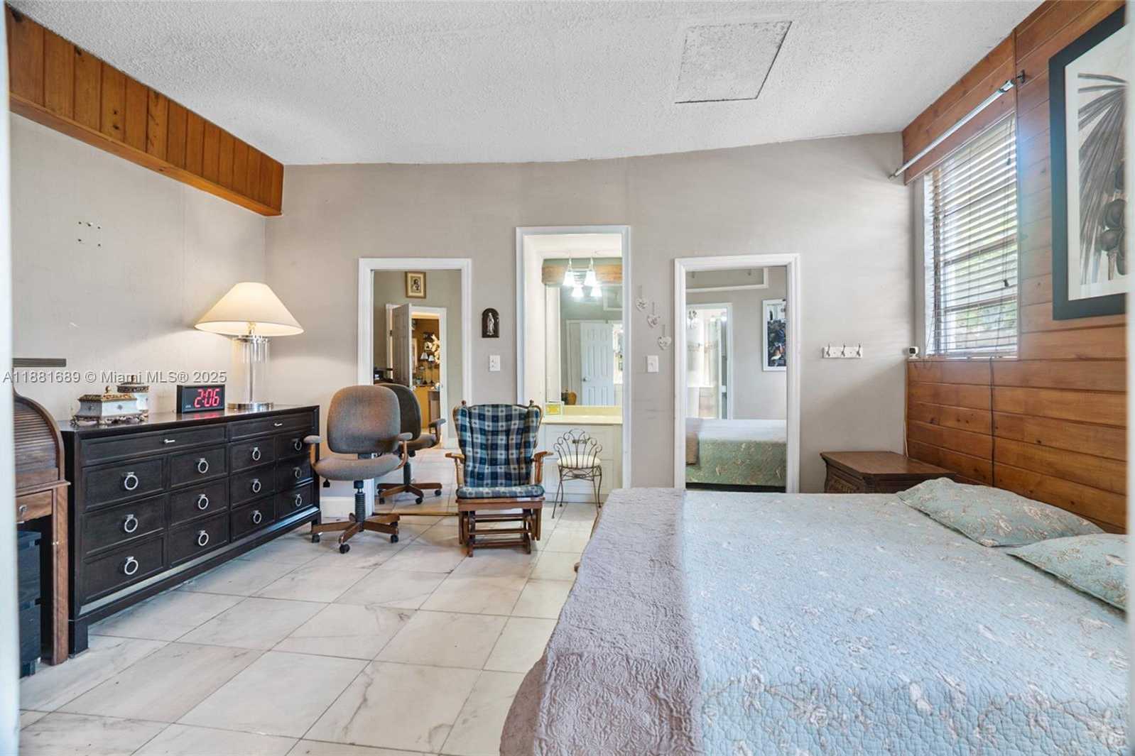 Small Image of 10031 SOUTH WEST 46TH ST, Miami Number 35