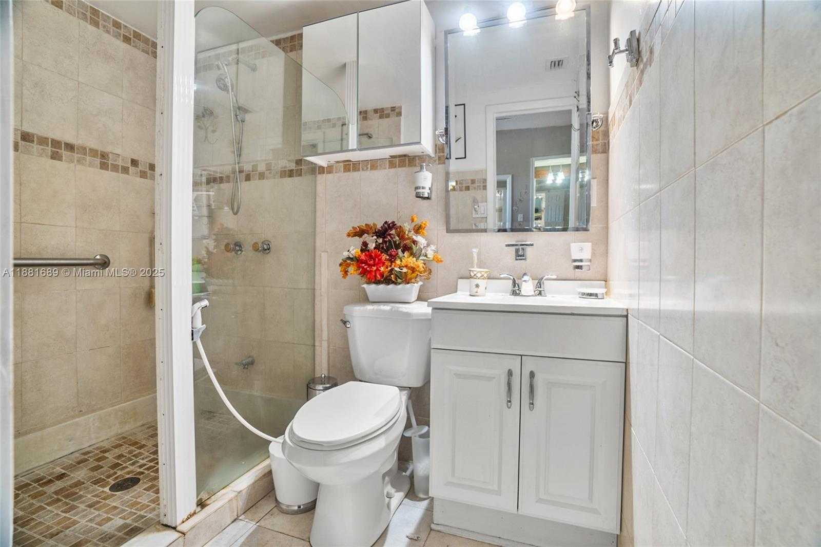 Small Image of 10031 SOUTH WEST 46TH ST, Miami Number 36