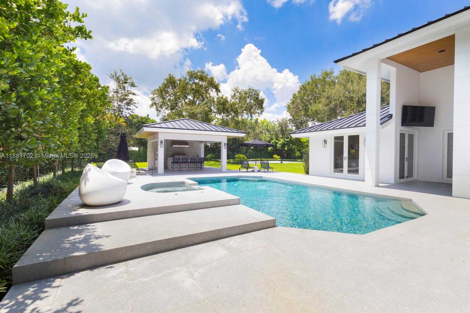 Small Image of 11645 SOUTH WEST 69TH AVE, Pinecrest Number 19