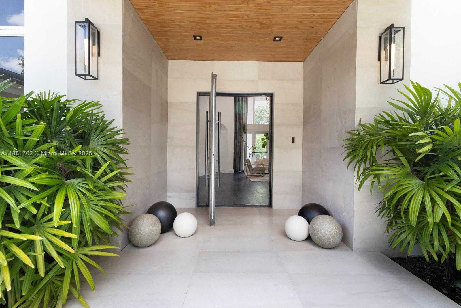 Small Image of 11645 SOUTH WEST 69TH AVE, Pinecrest Number 3