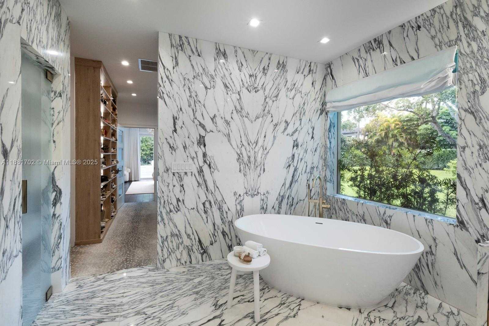 Small Image of 11645 SOUTH WEST 69TH AVE, Pinecrest Number 37
