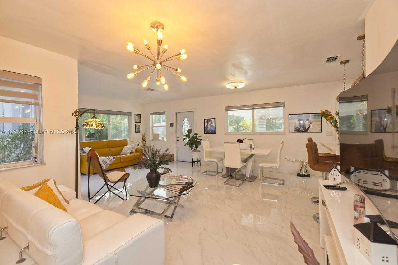 Small Image of 795 NORTH EAST 146 ST, North Miami Number 42