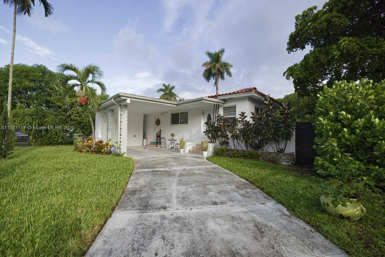 Small Image of 795 NORTH EAST 146 ST, North Miami Number 44