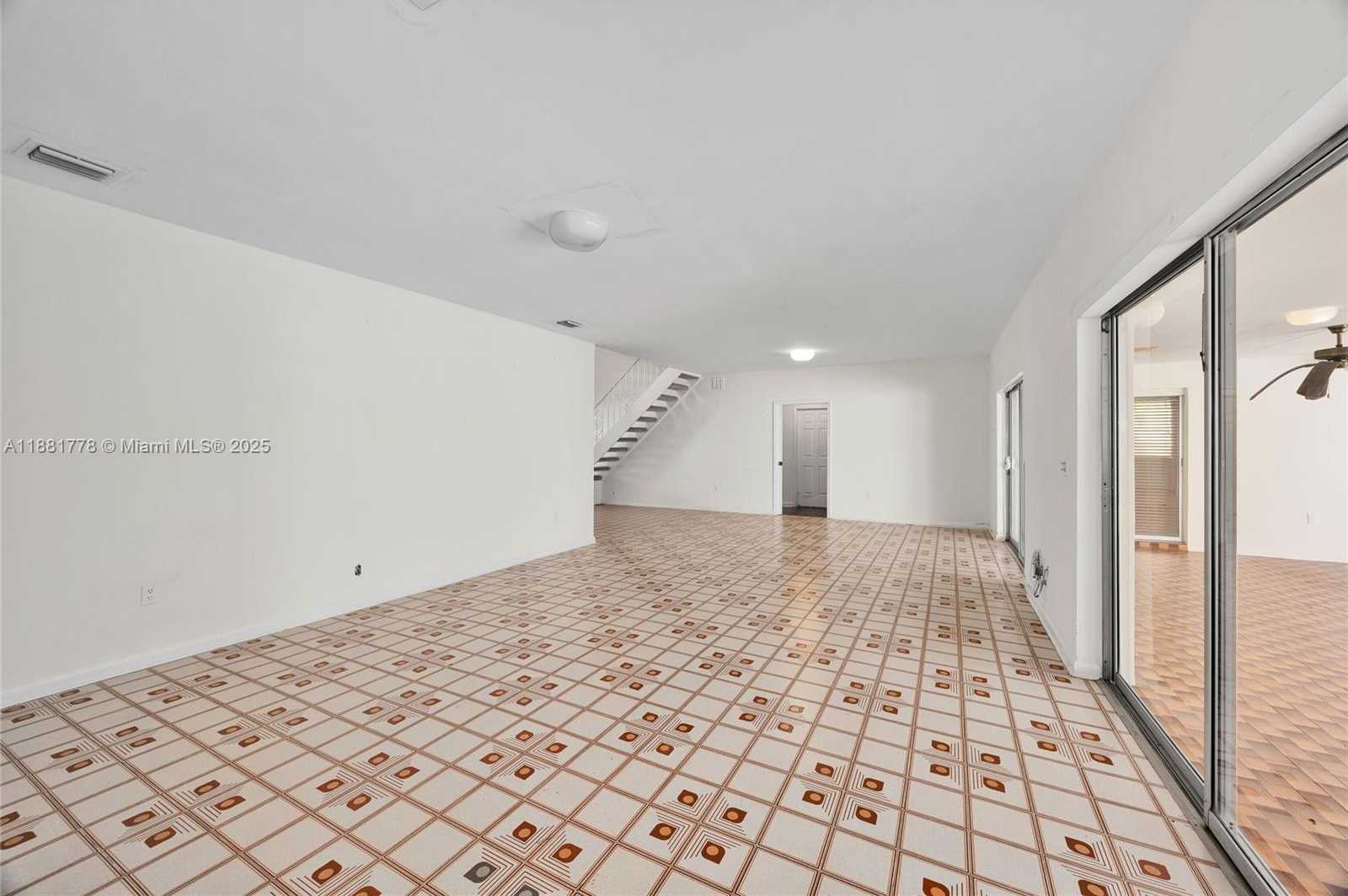 Small Image of 2700 GRANADA BLVD, Coral Gables Number 14